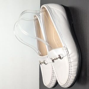 SAS Metro Tripad comfort slip on loafer shoe woman's size 8.5(W)